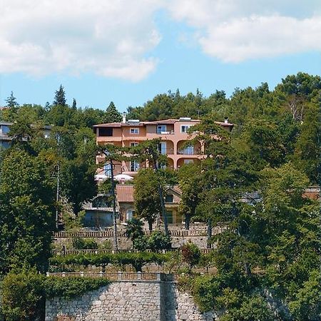 Villa Volosko With Private Parking And Breakfast,Seaview Exterior foto