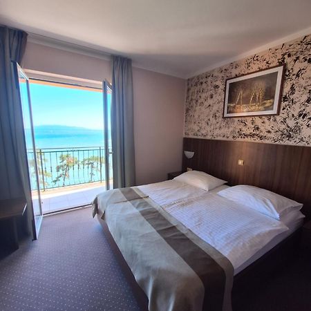 Villa Volosko With Private Parking And Breakfast,Seaview Exterior foto